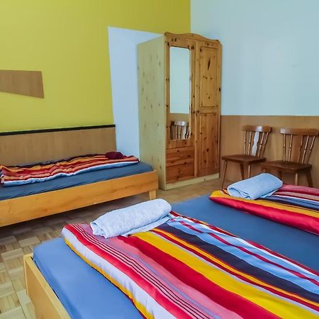 Queen Studio 3P Bs Bécs Kültér fotó